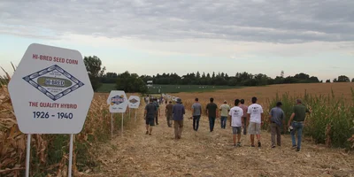 Recorrida de maíces y soja del grupo de Entre Rios participante del Concurso Brechas