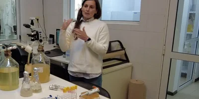 Lucrecia Pobliti de Barembrug Biologa