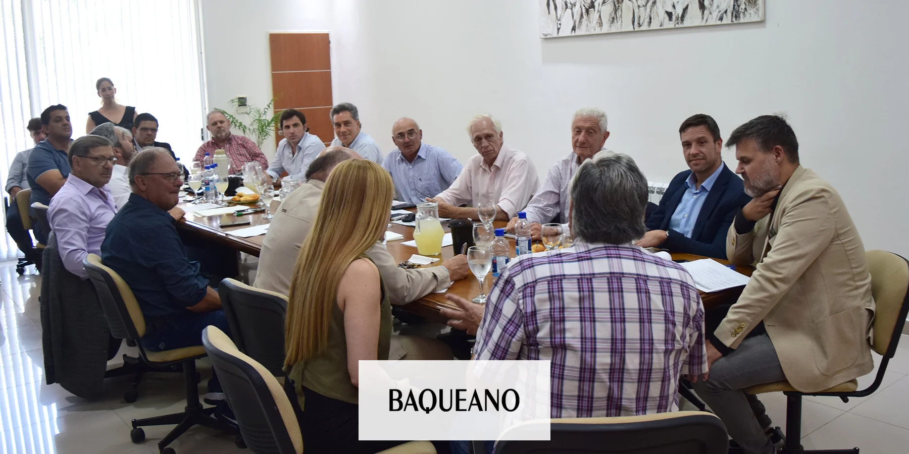 El gobierno abordó la agenda productiva 2025 con la Mesa de Enlace